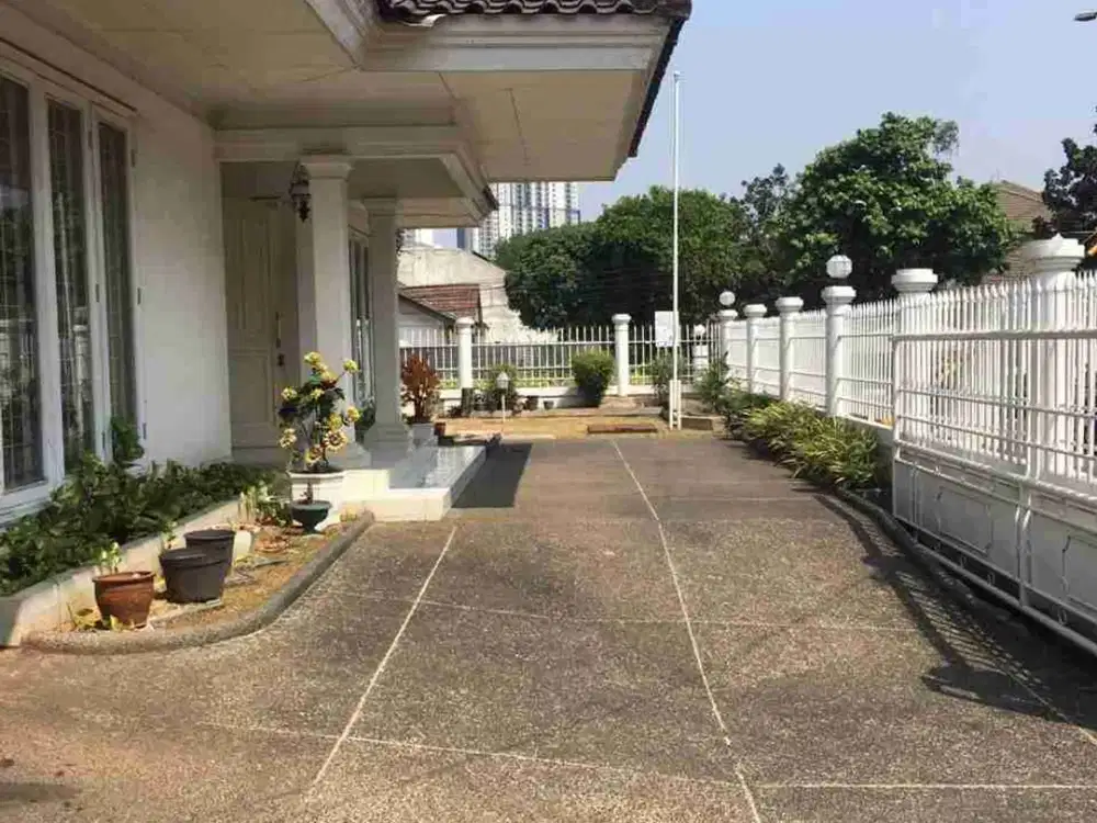 Rumah Mewah Luas 2 Lantai Di Bintaro Sektor 3