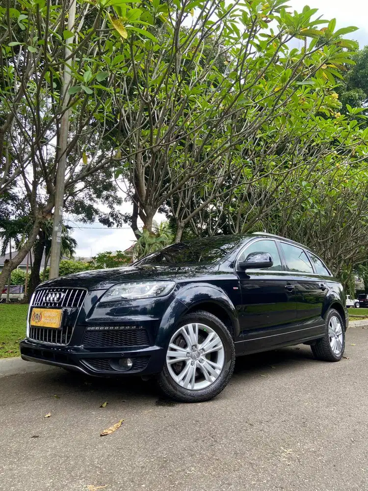 FOR SALE! AUDI Q7 S-LINE QUATTRO TAHUN 2012 FACELIFT