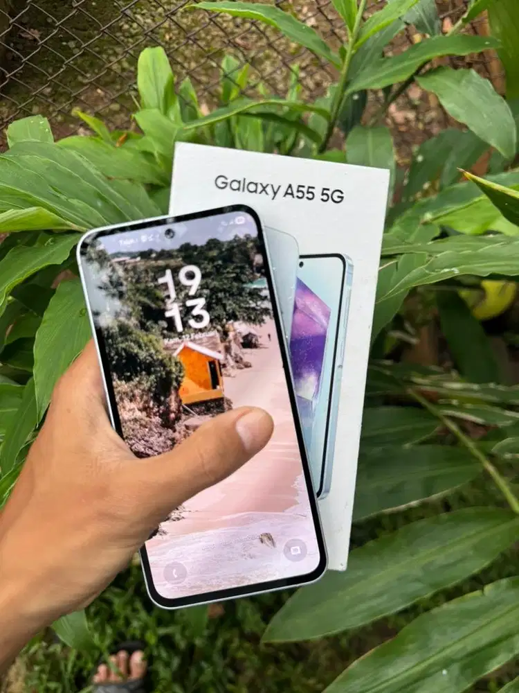 Samsung A55 5G 8/256 kondisi baik