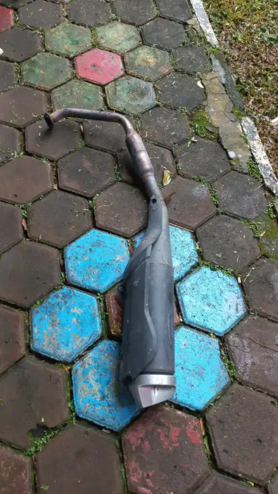 Knalpot R15 V3 bekas copotan original Yamaha
