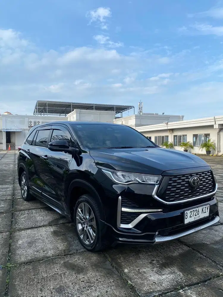 (Km 20ribuan Record) TOYOTA INNOVA ZENIX Q HYBRID MODELISTA 2024