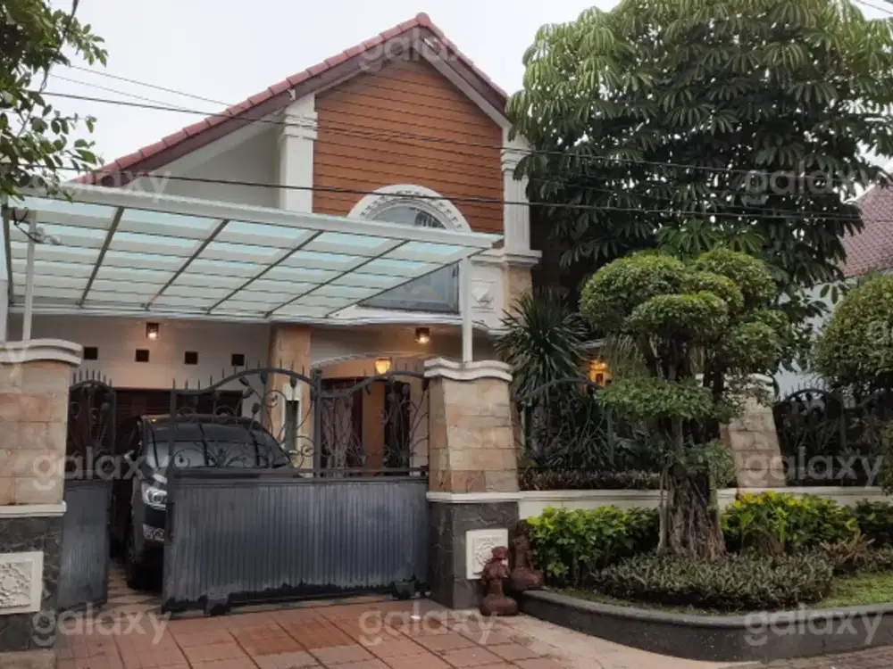 Rumah Sangat Bagus Lingkungan Elit Ijen Malang Kota GMK03882