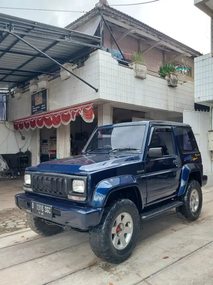 Daihatsu Feroza 1995 Bensin