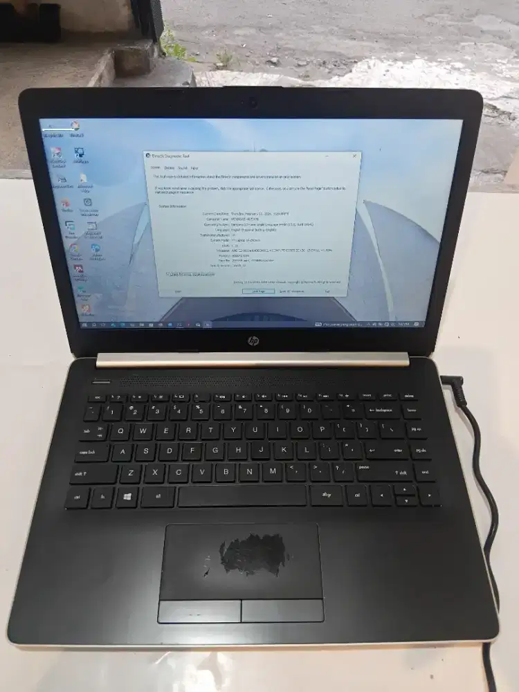 Laptop HP 14-CM0094AU AMD E2-900e SSD 512GB RAM 4GB