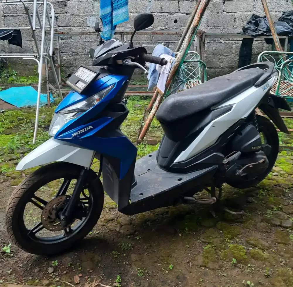 Bantu Sodara Jual Honda Beat Eco 2018 Pajak On 01-2027 B Depok