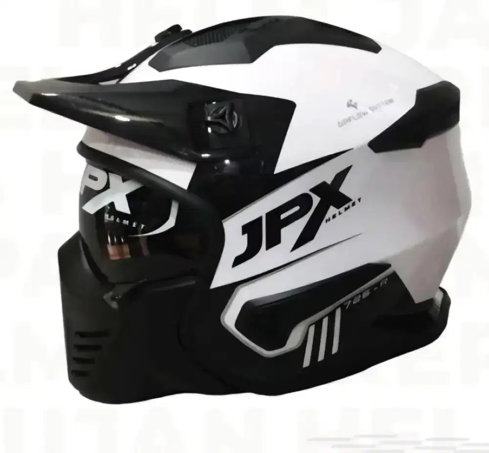 Helm JPX White Pearl