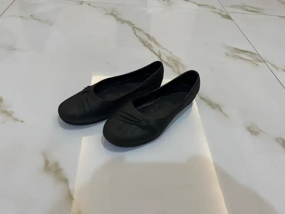 Sepatu sandal wanita flat shoes