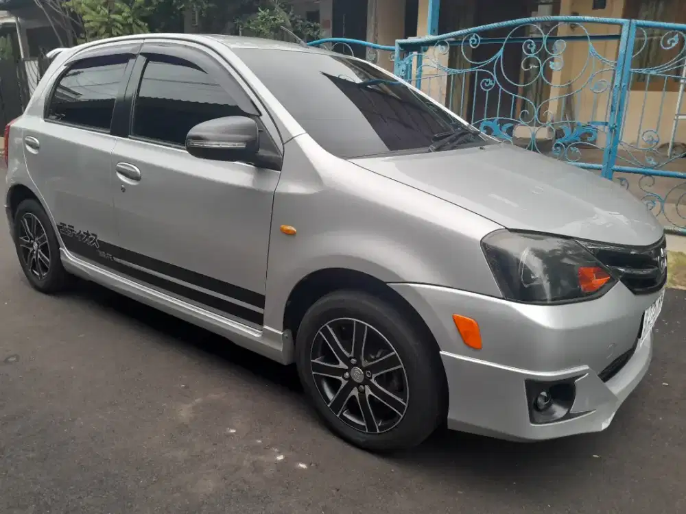 Etios G Valco MT 2015 joss