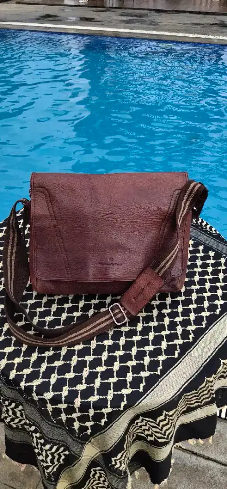 Ermenegildo Zegna SecondSkin Leather Messenger Bag Ori Made In Italy