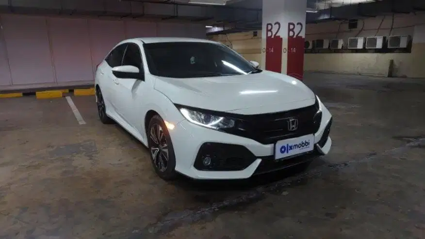 LOW DP Honda Civic 1.5 S Hatchback Bensin-AT 2017 5SN