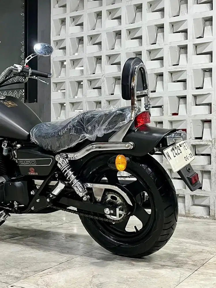 Like New ODO 500perak!!Benelli Pe 250 th 2023 - Ayu Mustika