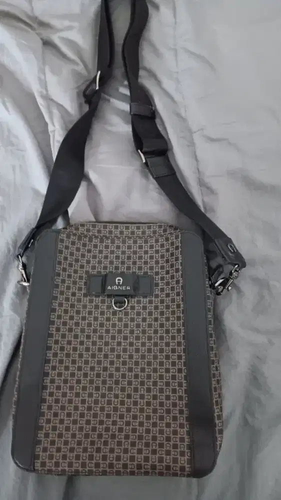 Tas merk Etienne Aigner Original