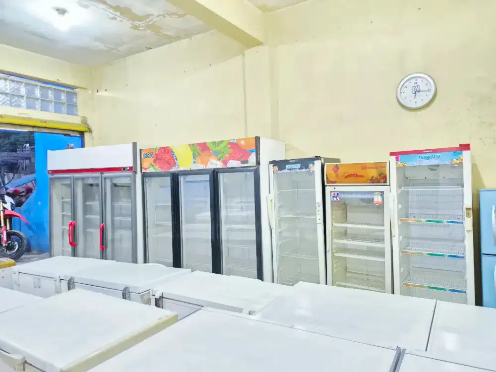 READY SHOWCASE JUMBO&3PINTU