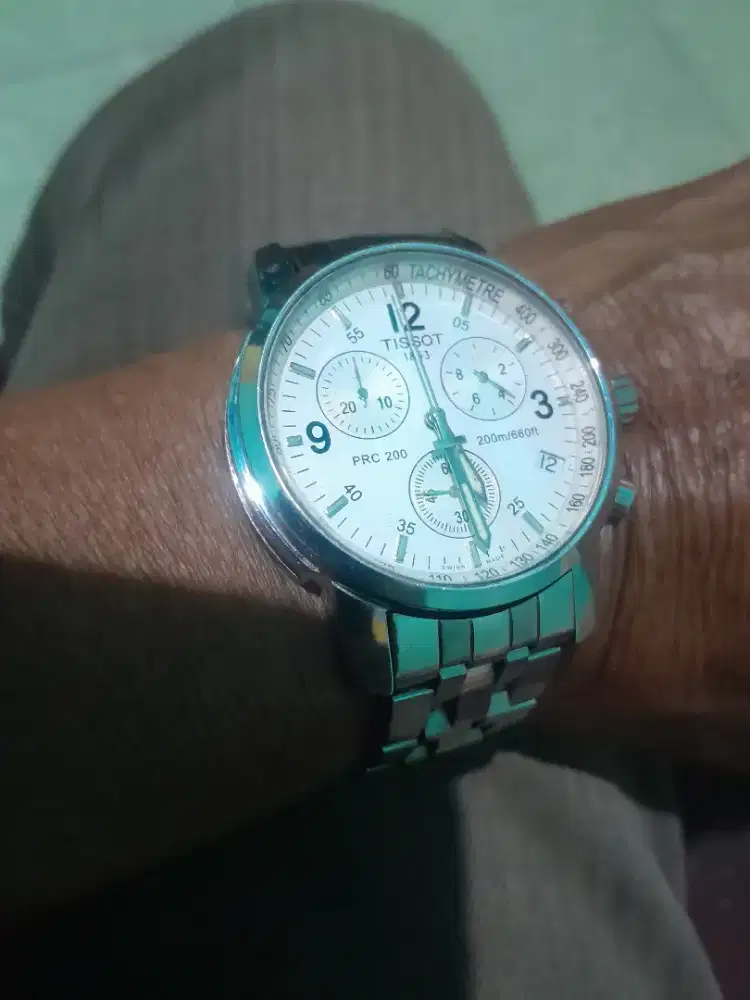 Di jual jam TISSOT original chrono grhap lancar sesuai foto