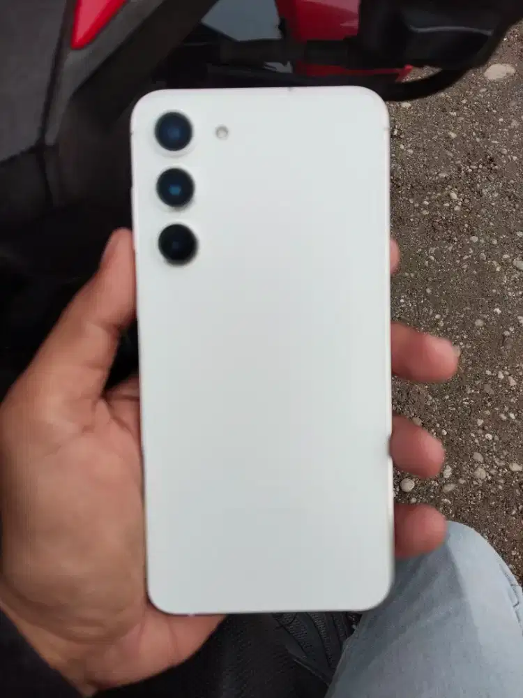 Samsung s23 plus 8/258