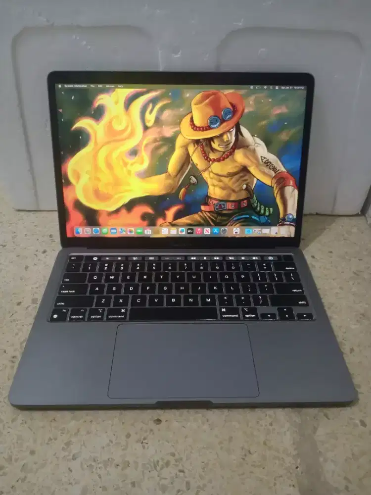 Ready Murah MacBook Pro M1 Retina 13in 2020 TouchBar ram 8/SSD 512gb