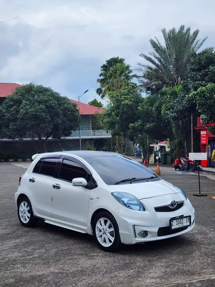 Toyota Yaris J 2011 Matic (Upgrade S TRD)