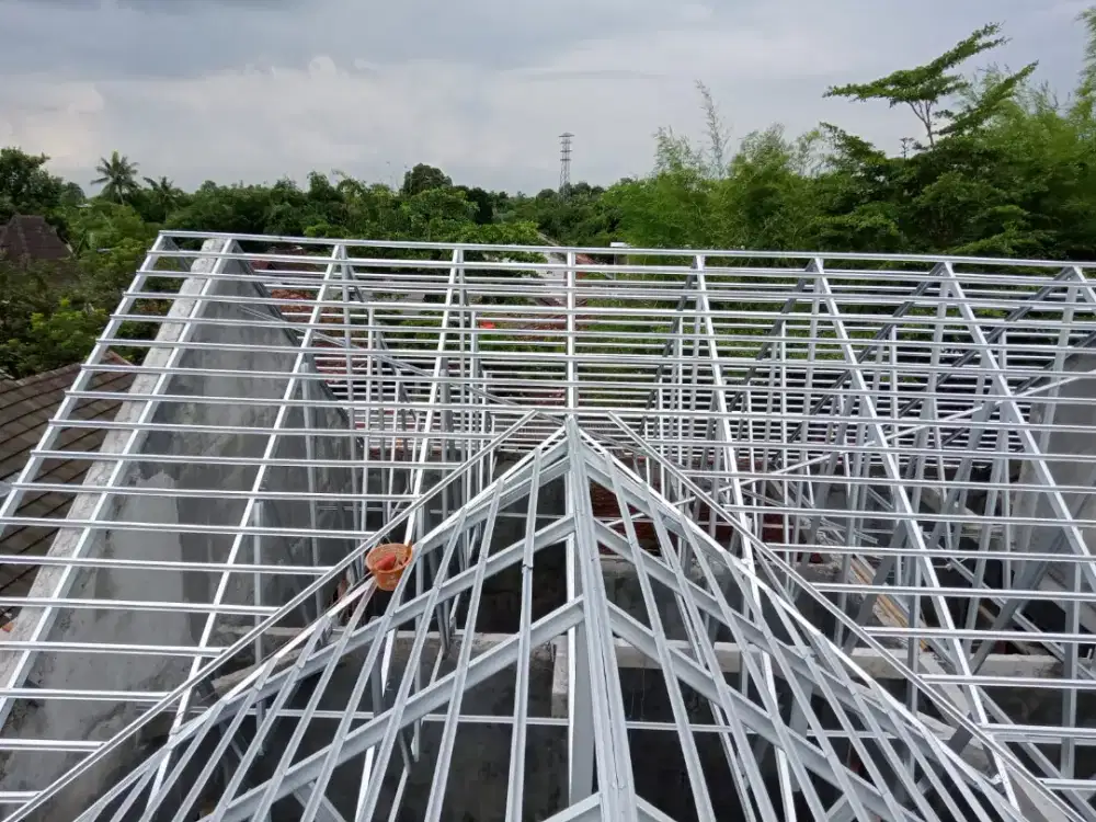 Baja ringan  Terima jadi bahan dan upah tukang