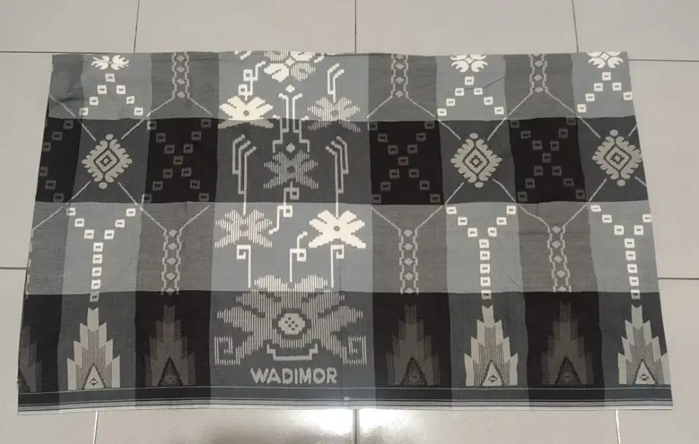 Sarung Wadimor Motif Bali