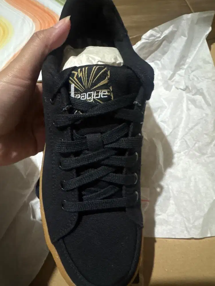 Sepatu League Unisex Mapple CVS