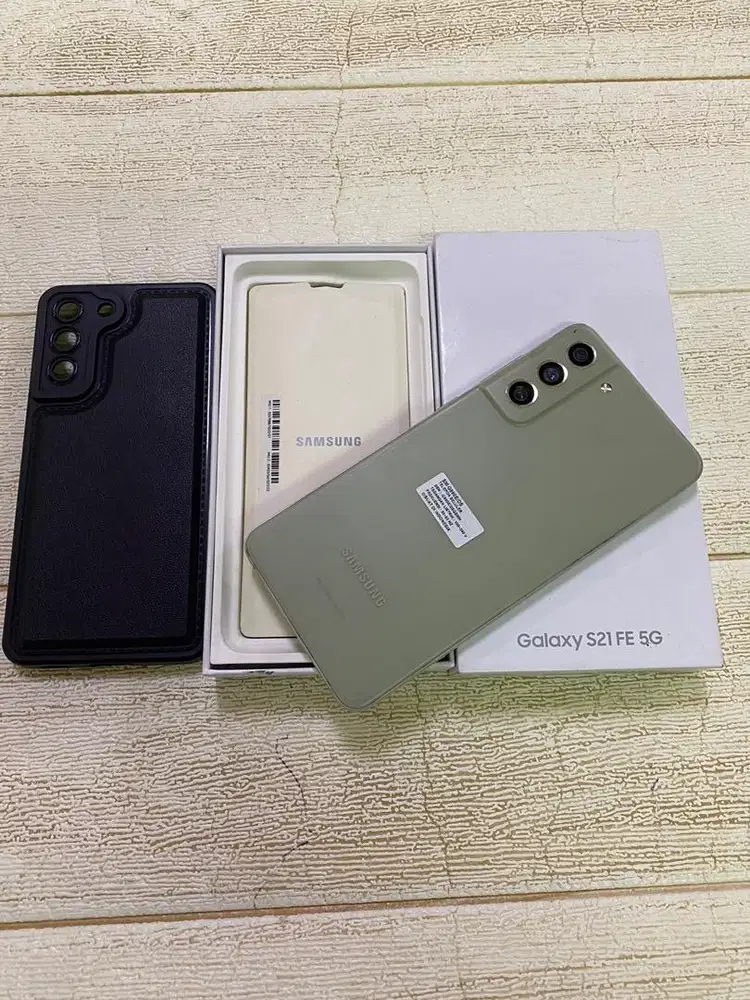 Samsung S21 FE 5G 8/256 olive minus