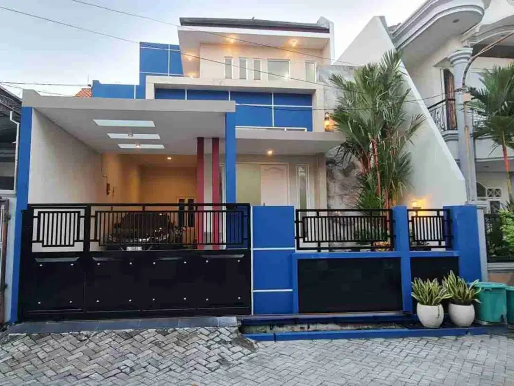 Dijual cepat Rumah 2 LT dekat Kampus UNESA di Perum Karah
