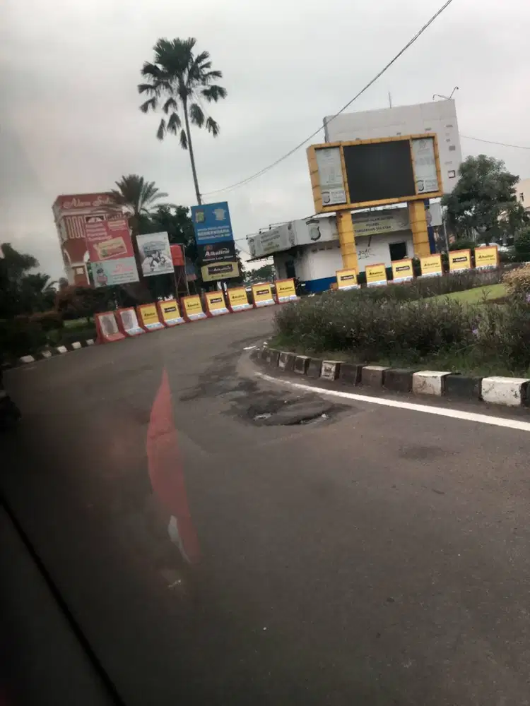 Loker bersihin kolam