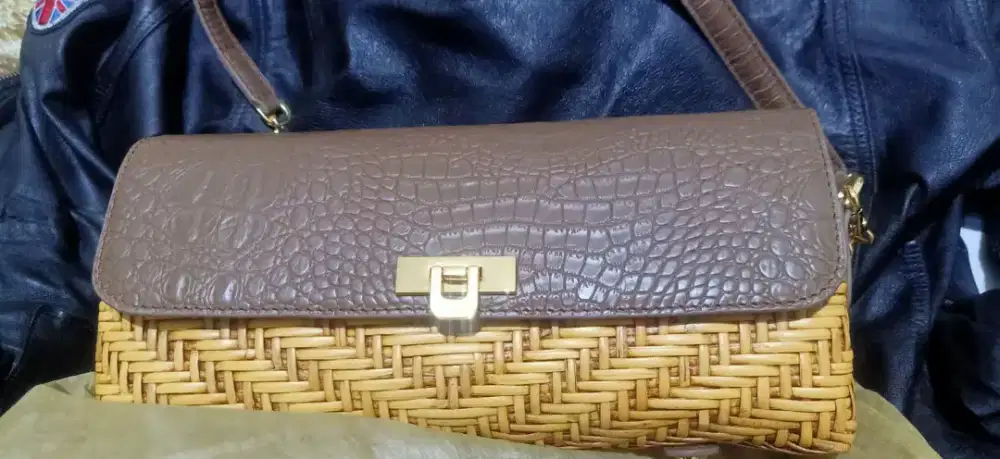 Tas wanita rotan kulit bianti original iris
