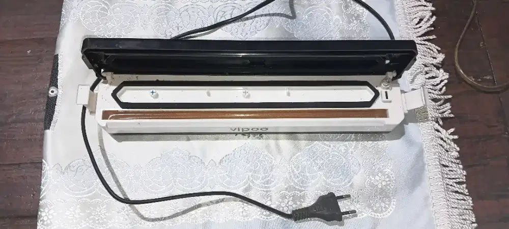 Sealer plastik preloved