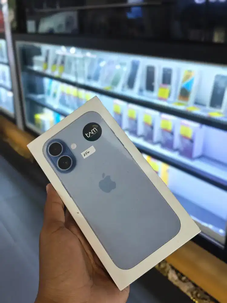 IPHONE 17 BASIC 256GB FREE ADAPTOR