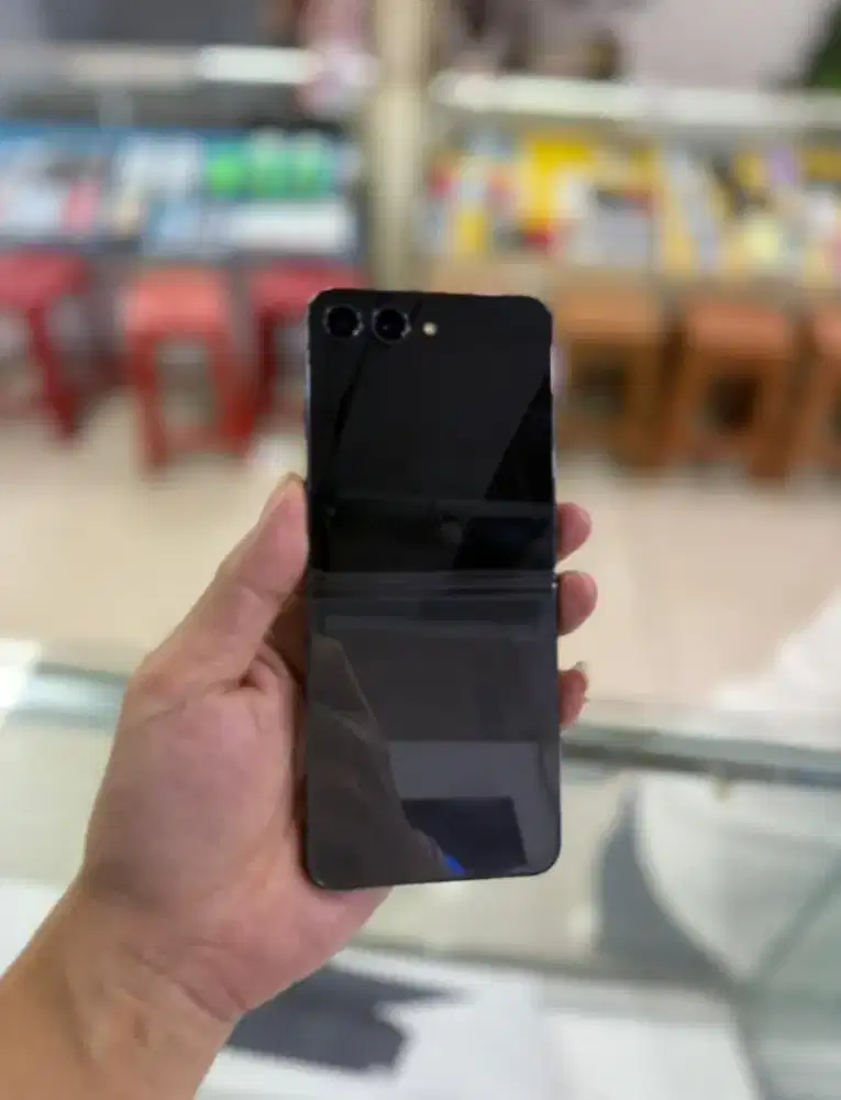 Samsung zflip 5 256GB BLACK