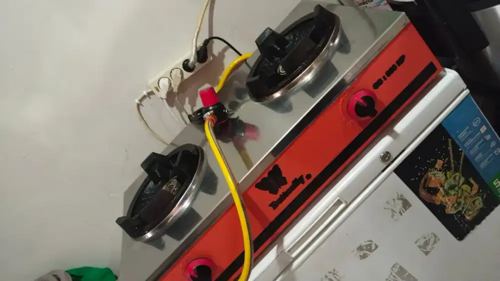 Jual cepat kompor gas Butterfly, api besar