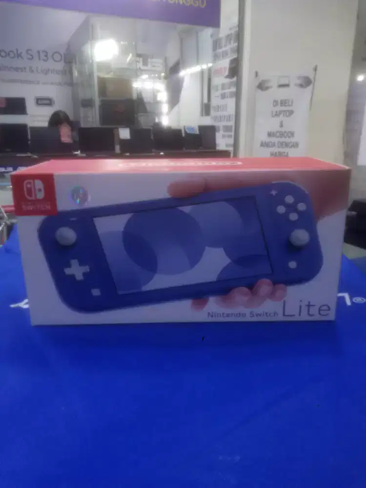 Switch lite  512 gb full game