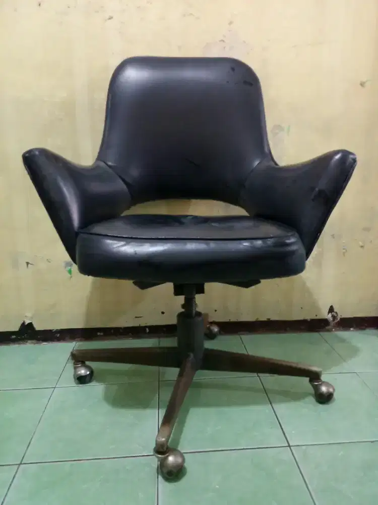 Kursi santai/kursi kerja