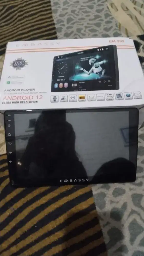 Jual cepat, layar android di mobil