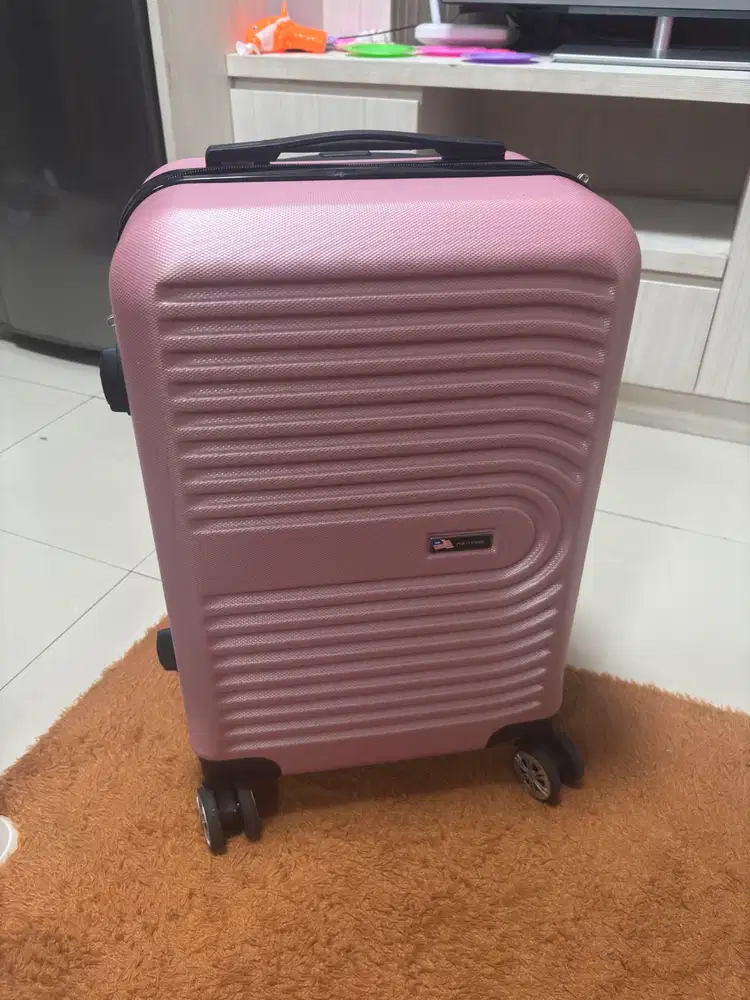 Koper kabin baru sekali pakai