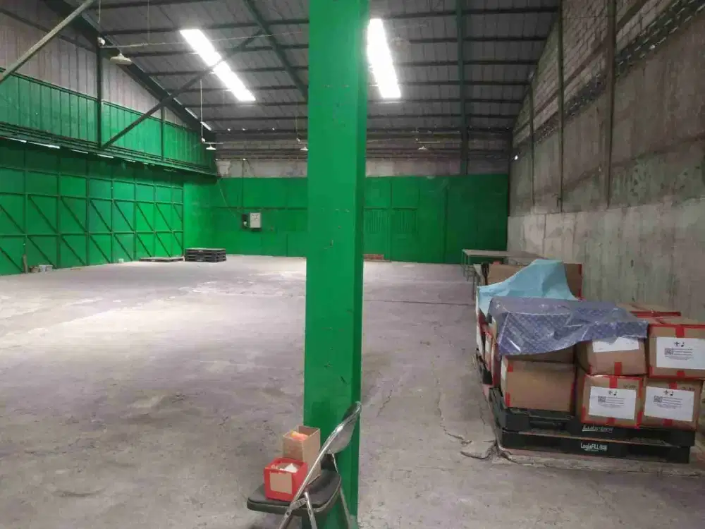 GUDANG MURAH STRATEGIS DI CIKUPA DEKAT TOL BITUNG TANGERANG