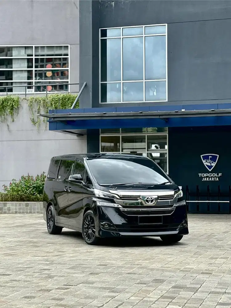 Lombardi Look VIP SEAT Toyota New Vellfire G ATPM 2017 Fresh Condition