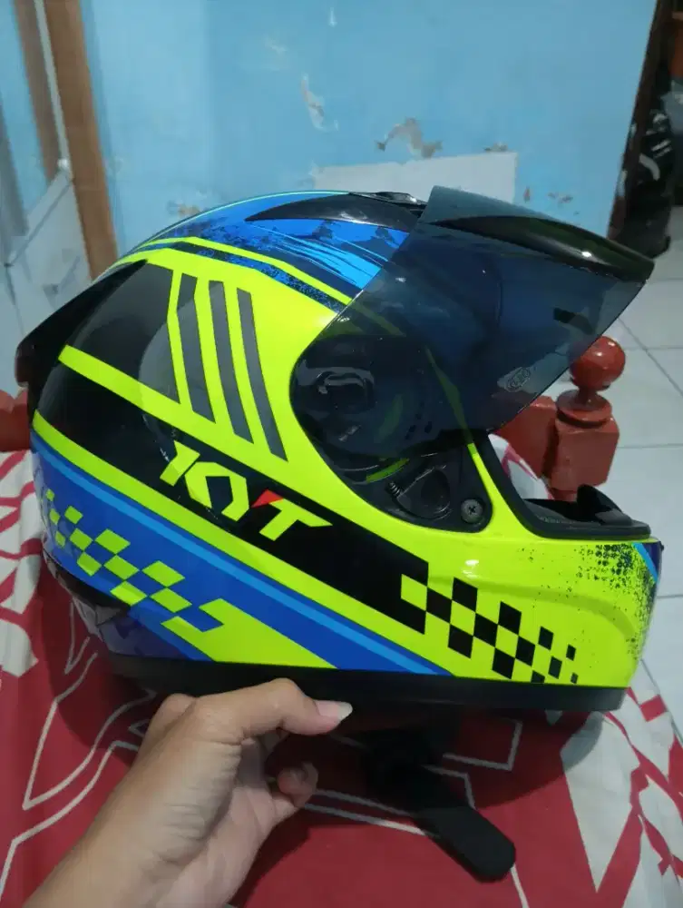 Helm fulface KYT R10