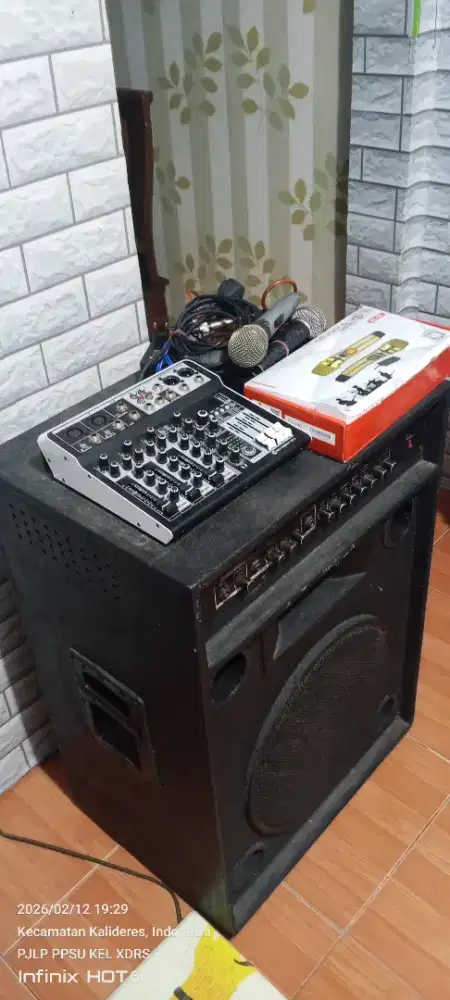 Speaker Aktif dan Mixer