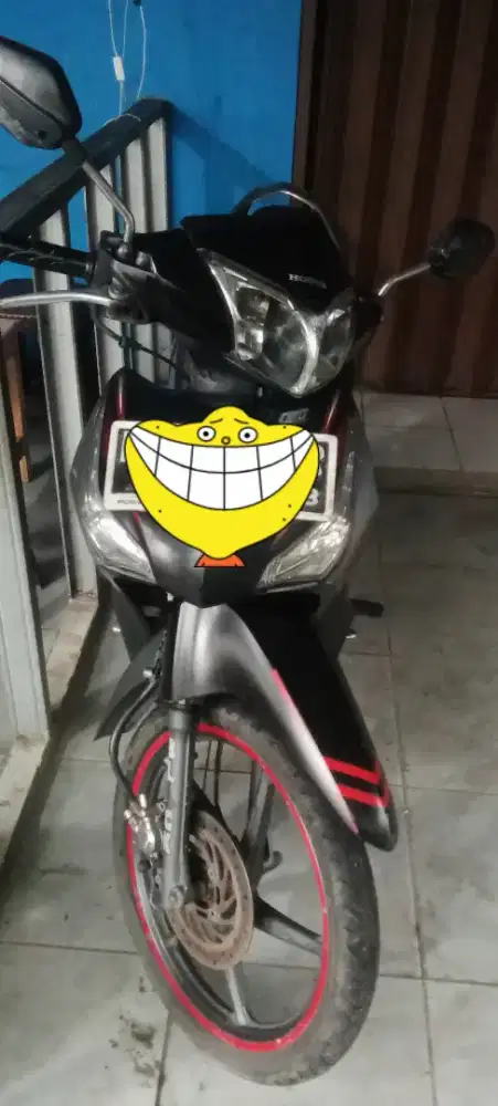 Supra x 125 FI helm in 2013