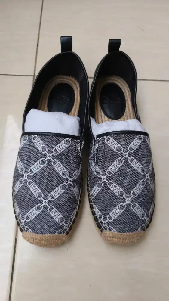 Sepatu Michael Kors Murah Ori