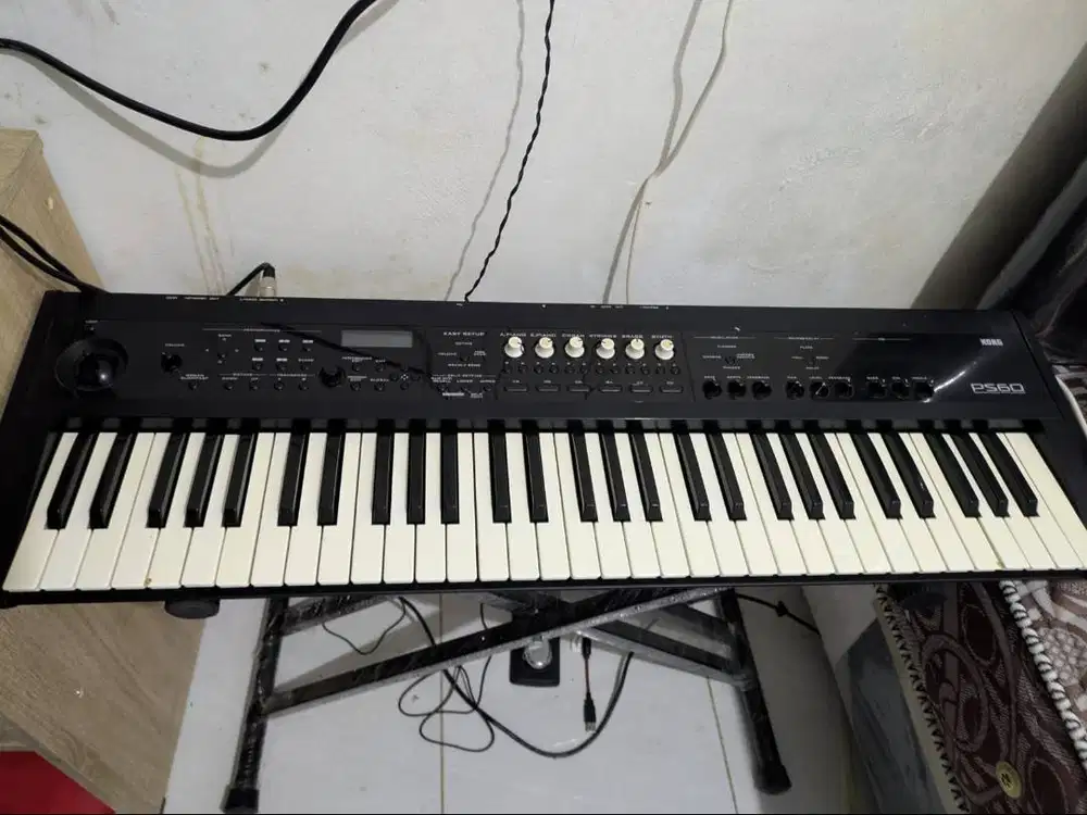 Keyboard Synthesizer Korg PS60