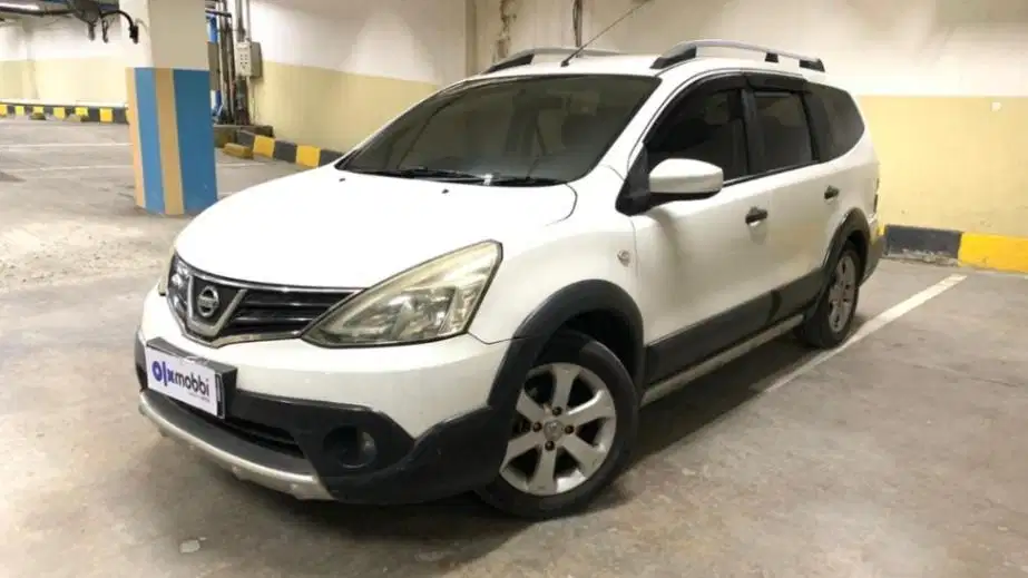 LOW DP Nissan Grand livina 1.5 X-Gear Bensin-AT 2014 WKN