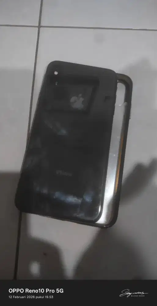 iPhone Xs Max 64 sinyal Aman