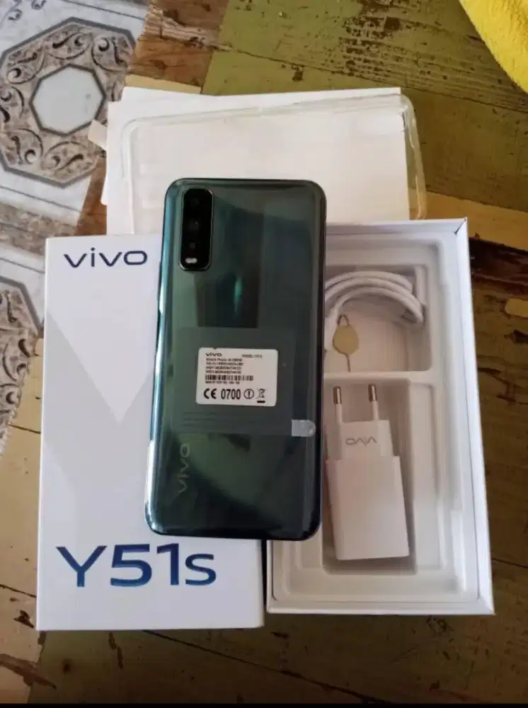 Vivo y51s 8/256GB