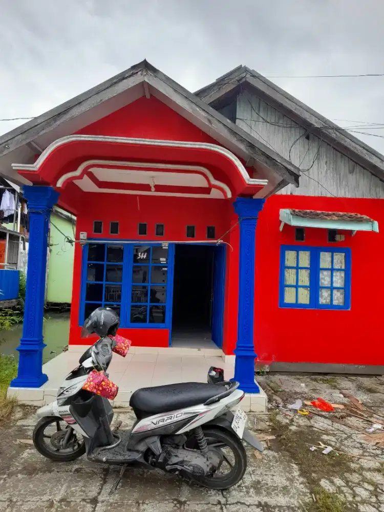 Disewakan rumah murah 800 ribu/bln dekat bundaran kayutangi kampus ulm
