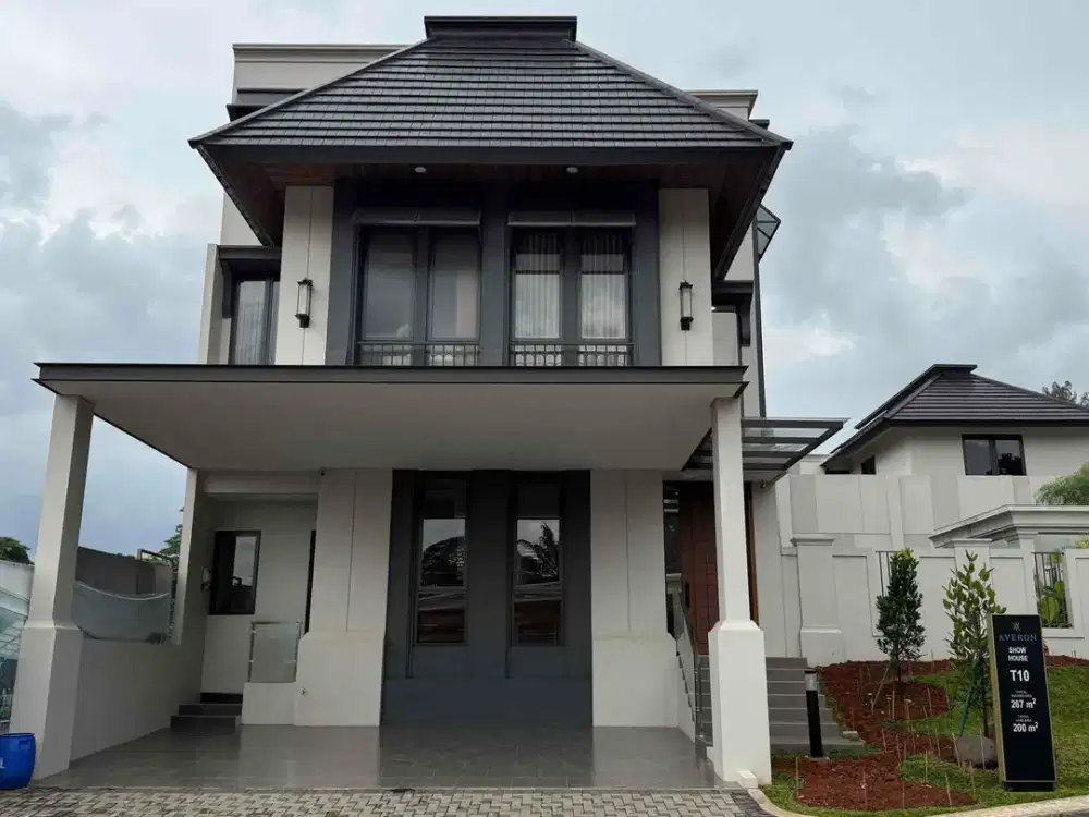 Rumah di Kota Wisata - 3 Lantai Attic Room - Private Pool - Akses Strategis