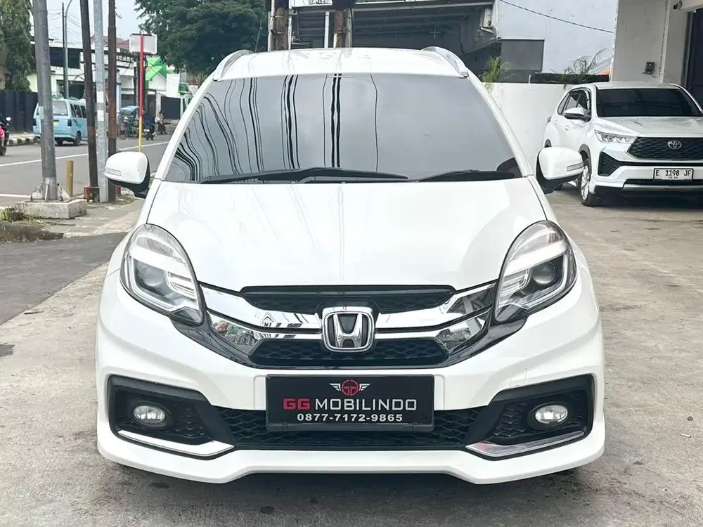 Honda Mobilio 1.5 RS CVT Automatic Pemakaian Th 2016