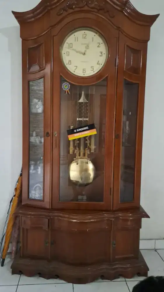 Jam lemari Junghans Made in Germany